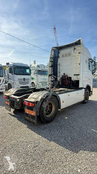 Traktor Volvo 500