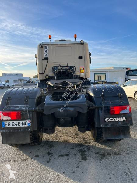 جرار Scania 450