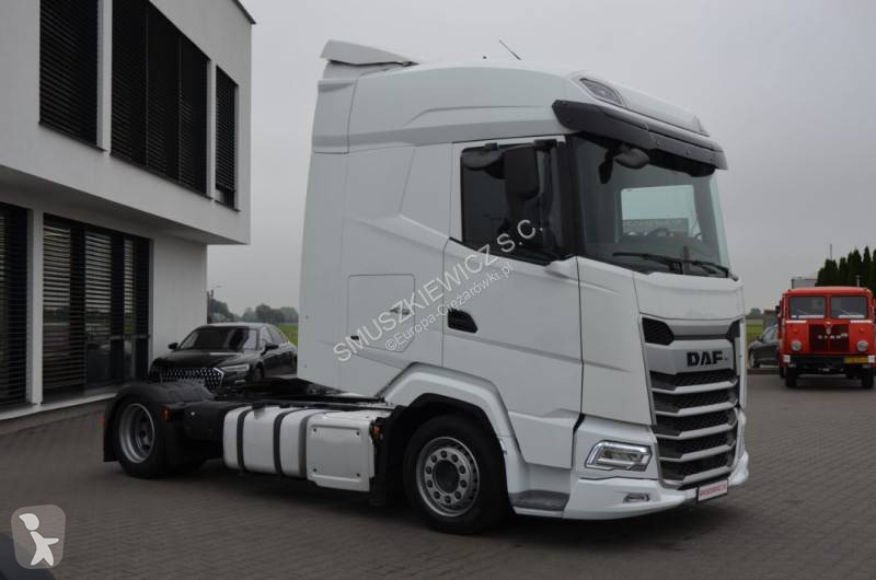 Cap tractor DAF 480