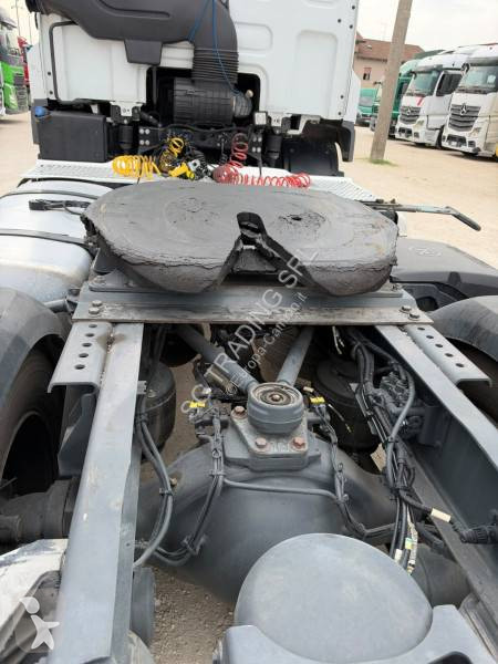 DAF 440 tractor unit