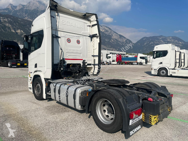 Scania R 460 A4x2LA tractor unit