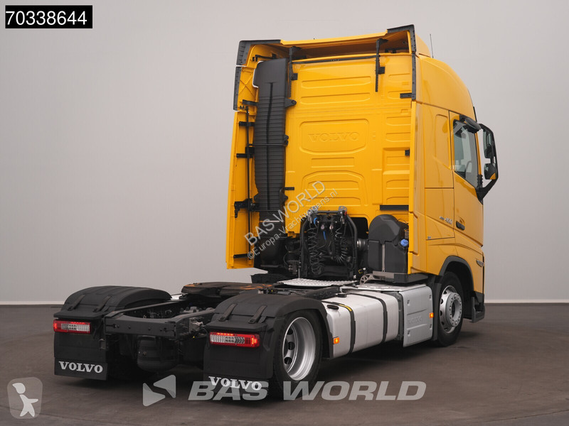 Traktor Volvo FH 460 4X2 Globe Mega 2x Tanks...
