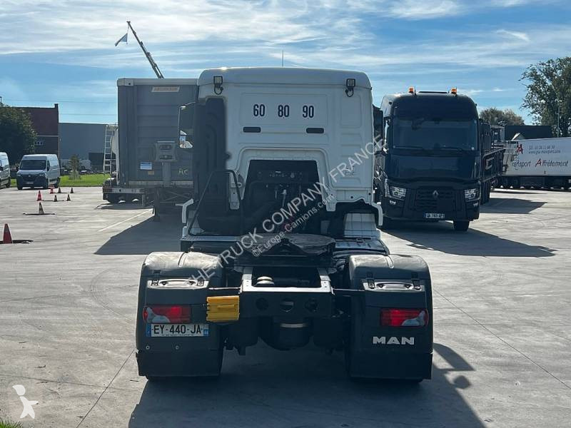 Traktor MAN 18.460