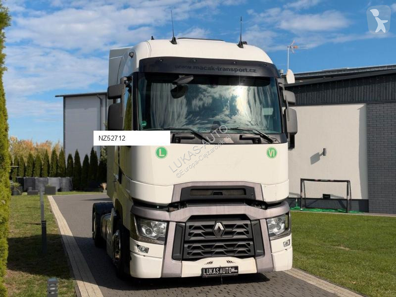 Renault T 520 tractor unit