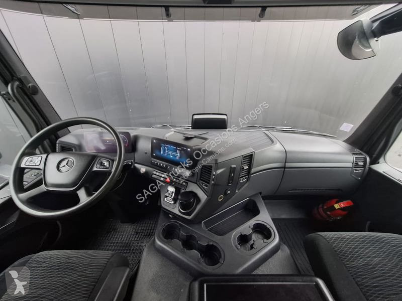 Mercedes 1846 LS ClassicSpace 2.30M tractor unit
