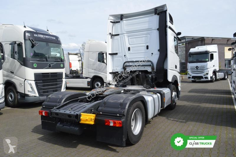 Mercedes 5 1845 BigSpace MirrorCam tractor unit