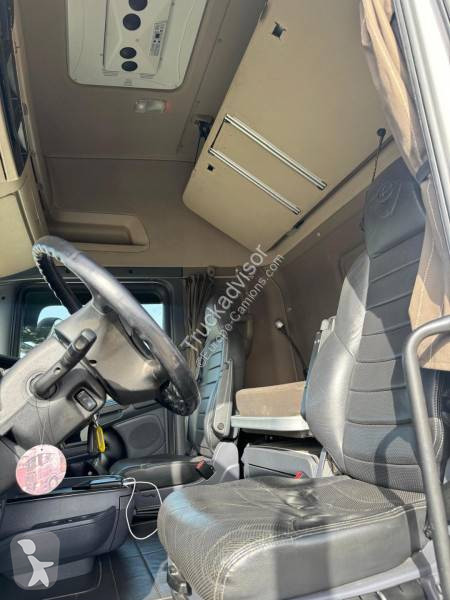 Scania 520 tractor unit
