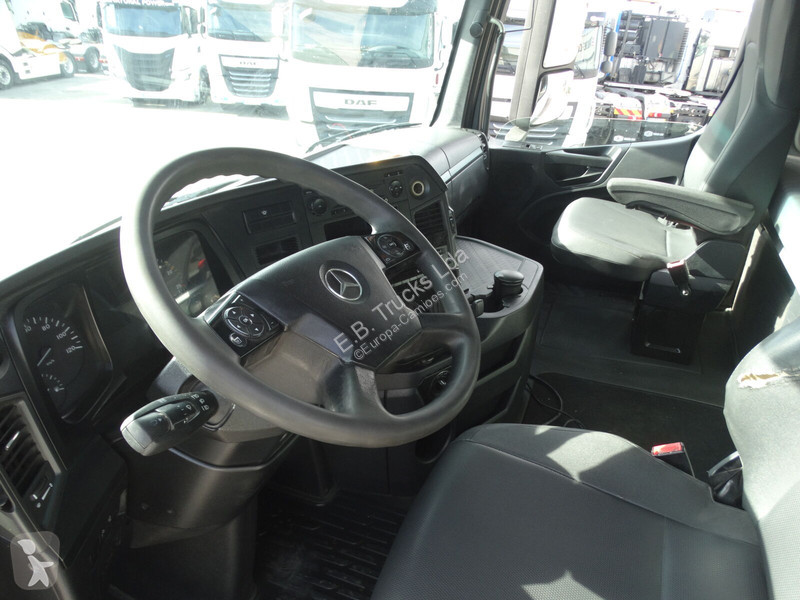 Mercedes AROCS 3351 tractor unit