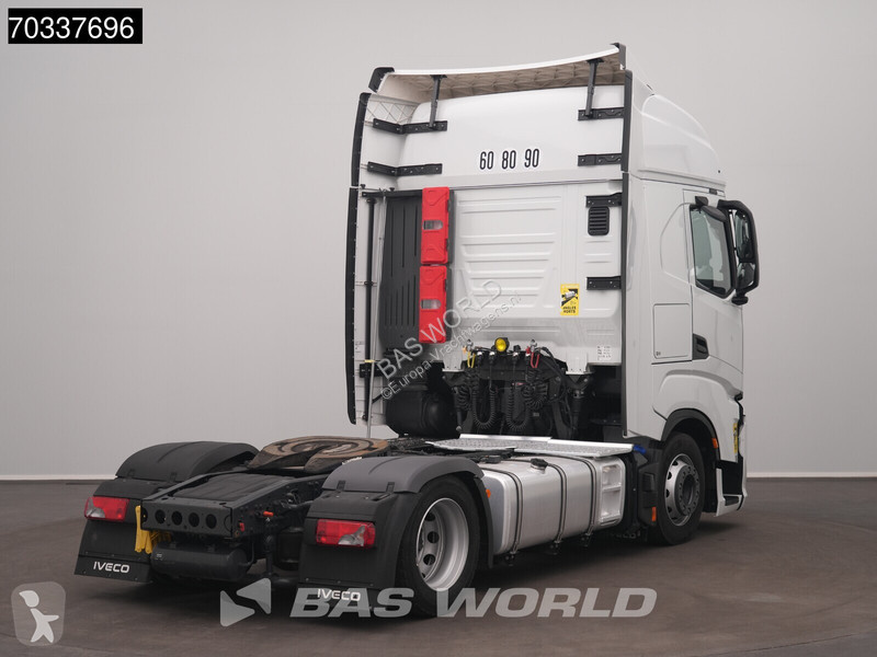Iveco S-Way 460 4X2 Mega 2x Tanks Standklima...
