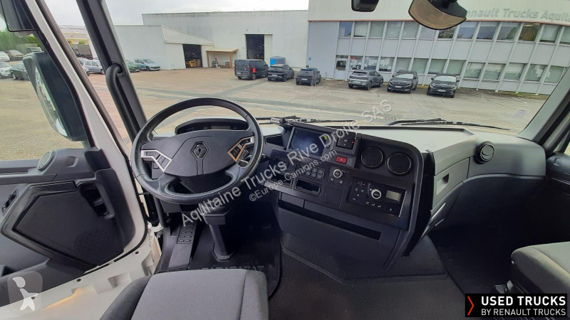Renault  tractor unit