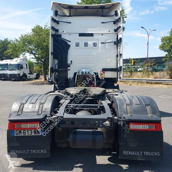 Renault 480 T4X2 E6 tractor unit