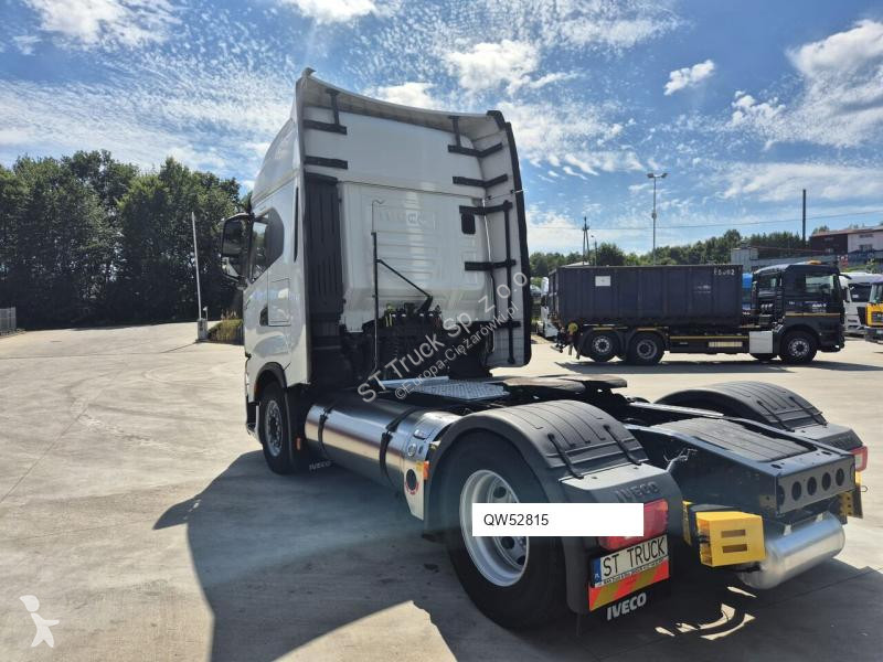 Iveco 460 LNG / STANDARD tractor unit