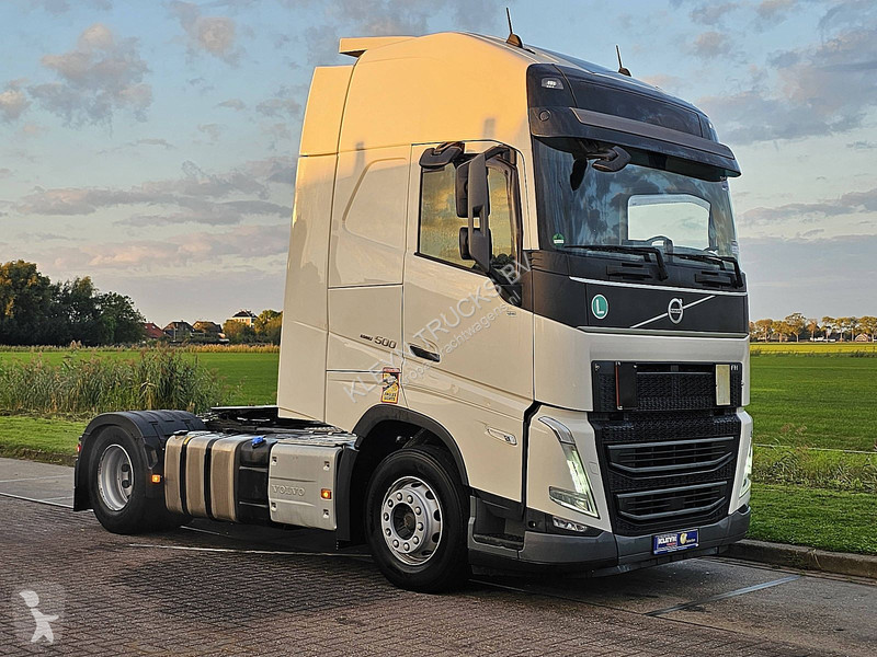 Volvo 500 XL tractor unit