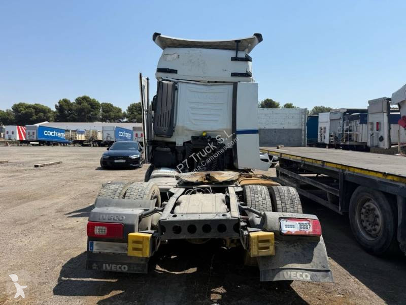 Iveco 490 tractor unit