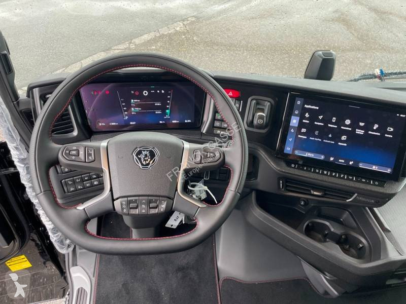 Scania 660 tractor unit