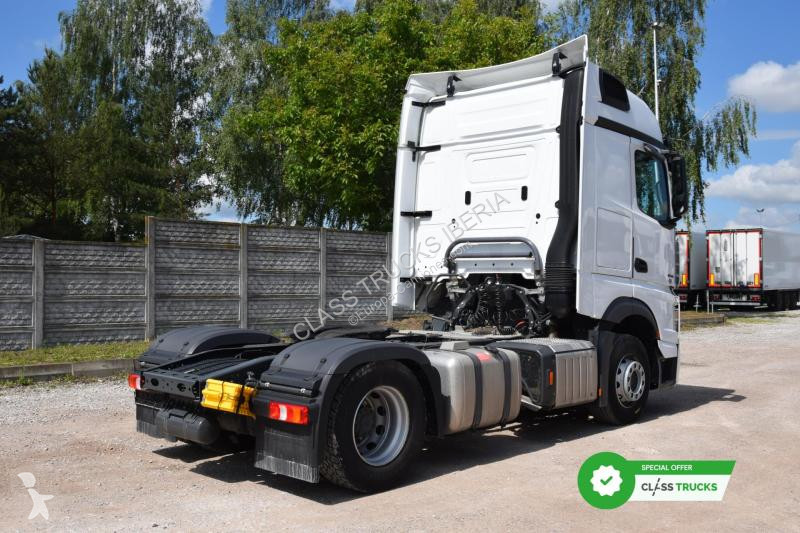 Mercedes 5 1845 BigSpace tractor unit