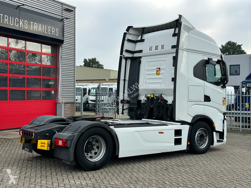 Iveco S Way 510 tractor unit