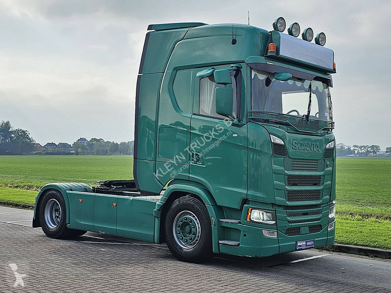Tahač Scania 450