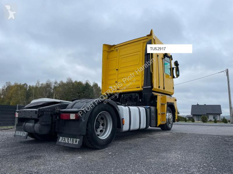 Cap tractor Renault 480
