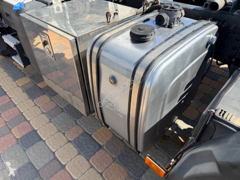 Volvo 450 tractor unit