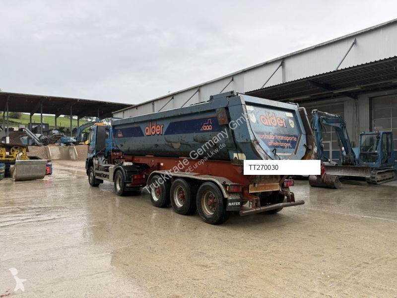 Iveco 190E44W 13 tractor unit