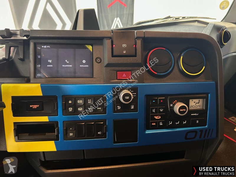 Renault  tractor unit