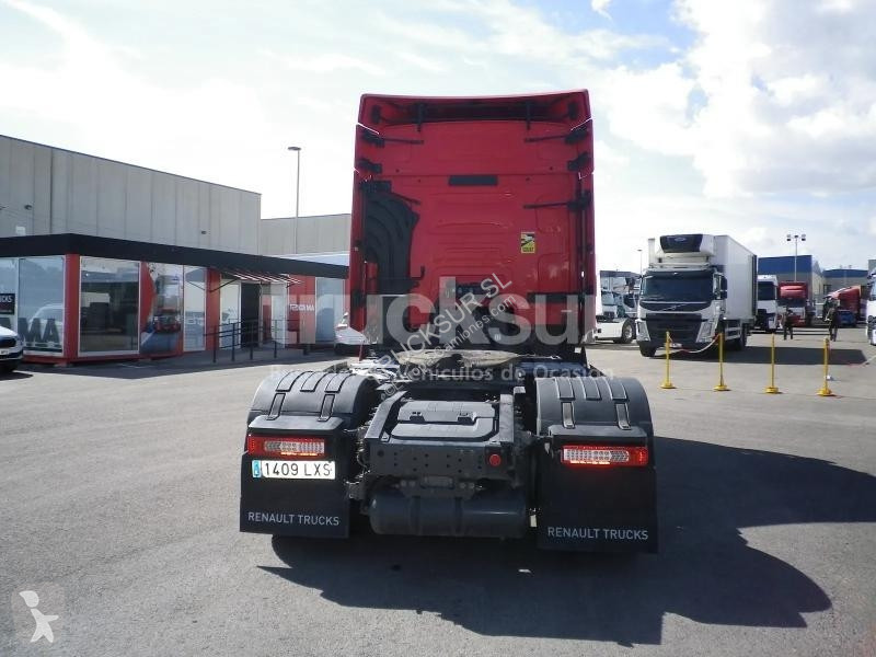 Renault T520 SLEEPER CAB tractor unit