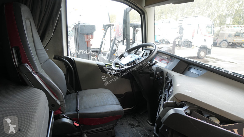 Volvo 420 Mega tractor unit tractor unit