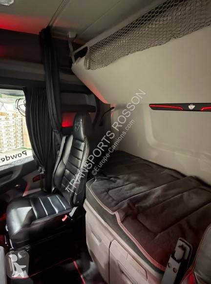 Traktor Scania 590