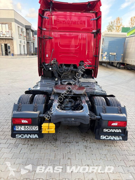Scania R tractor unit