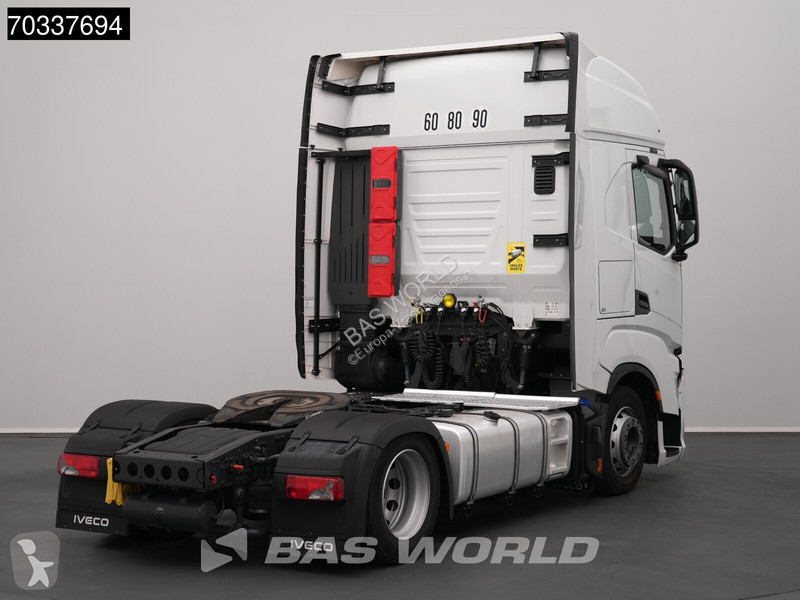 Iveco S-Way 460 4X2 Mega 2x Tanks Standklima...