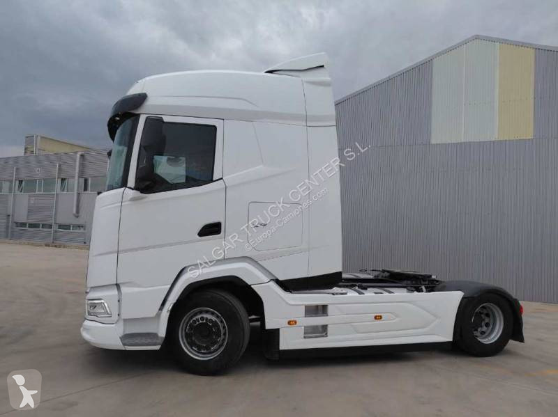 Traktor DAF 480 FT