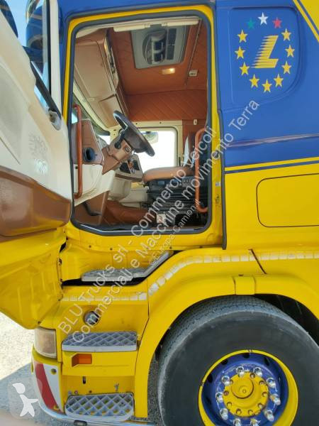 Scania 580 tractor unit