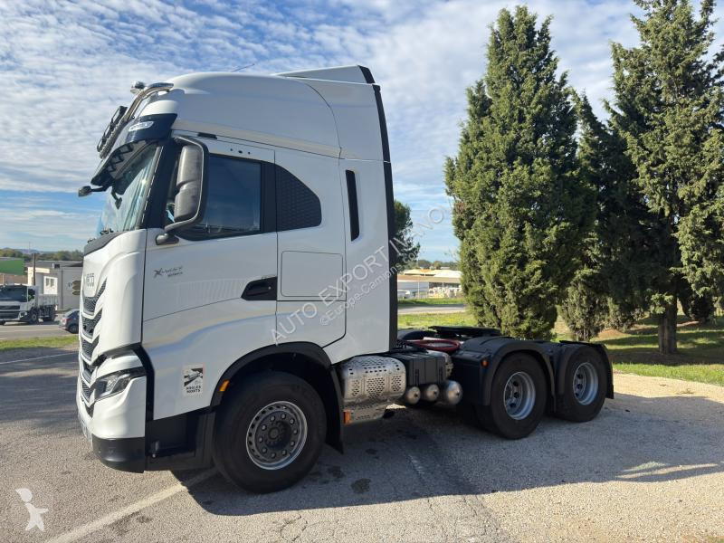 Iveco 580 tractor unit
