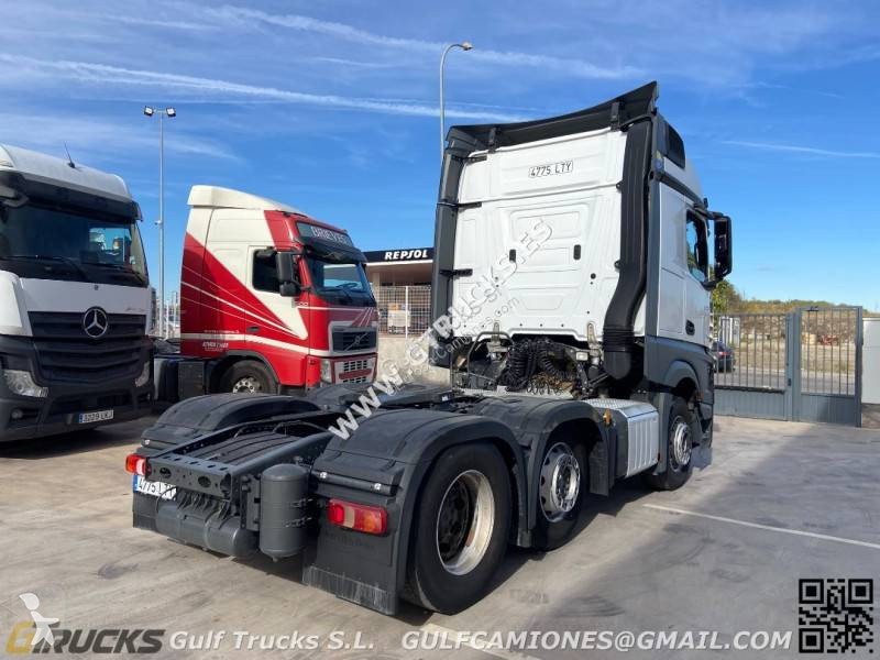 Traktor Mercedes 2551 LS