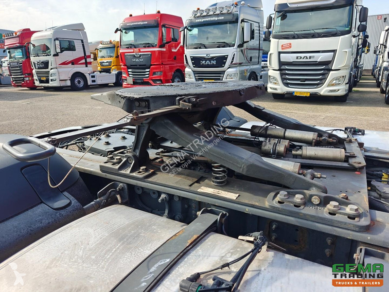 Traktor DAF 530 FT 4x2 SuperSpaceCab Euro6C -...