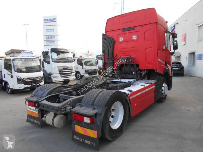 Traktor Renault 460