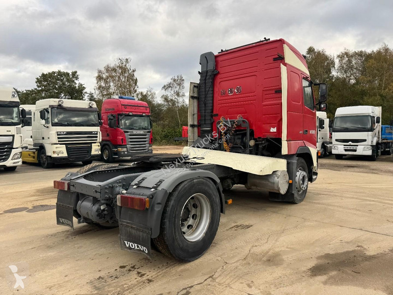 Traktor Volvo - 420 Globetrotter (MANUAL...