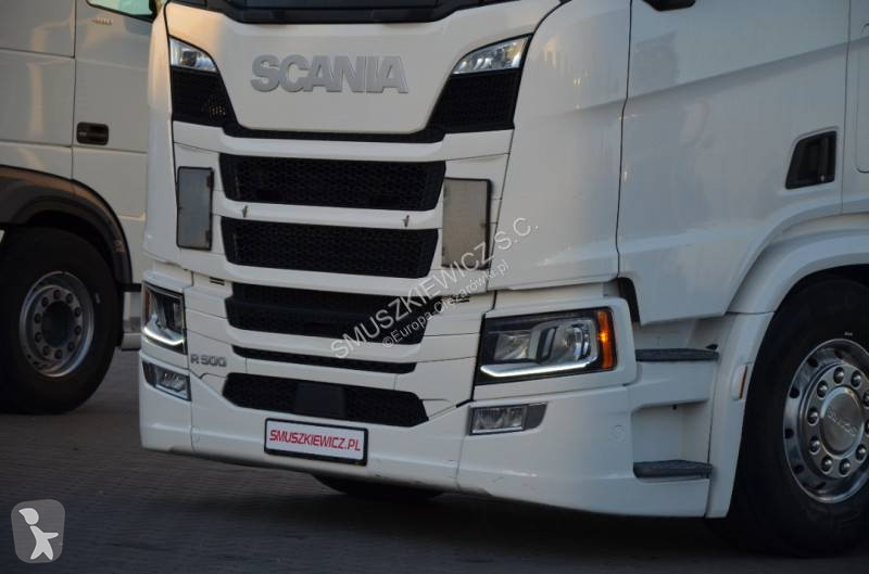 Tahač Scania 500