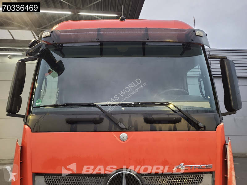 Mercedes 1840 4X2 StreamSpace Retarder tractor...