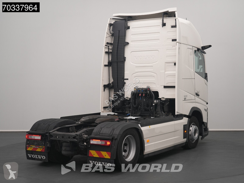 Trekker Volvo Aero 500 4X2 Aero XL 2x Tanks ACC