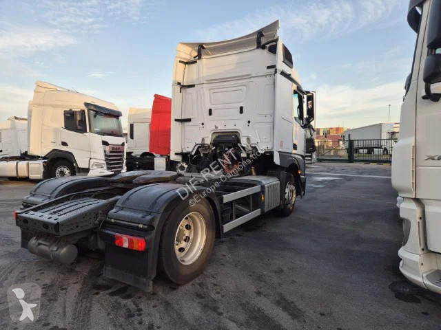 Tratores Mercedes F 1842