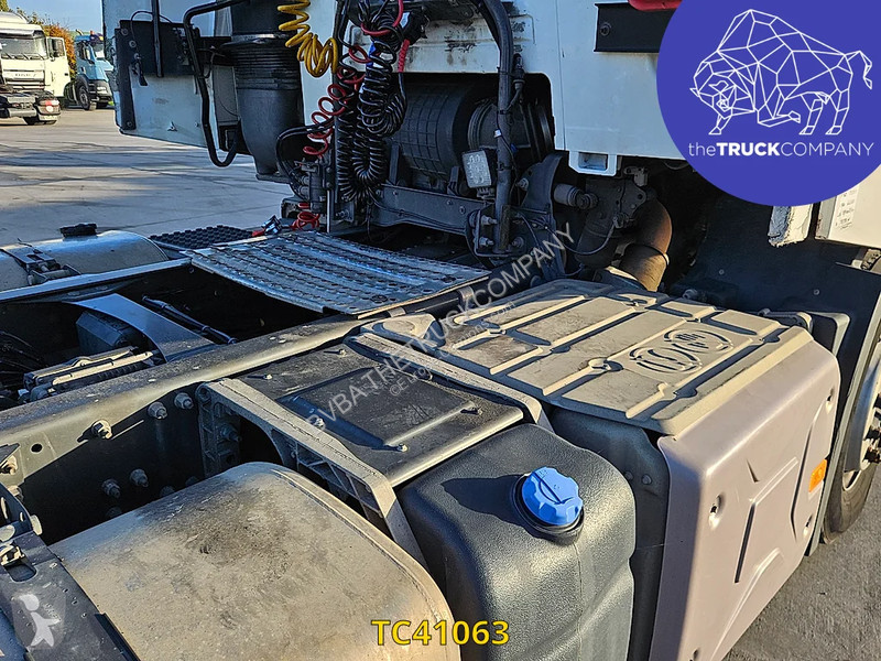 Traktor Renault T 440