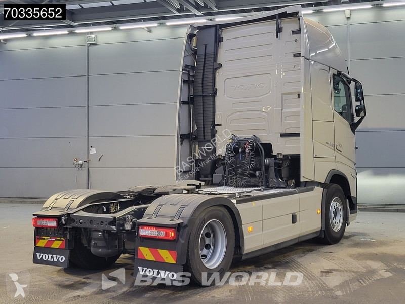 Cabeza tractora Volvo 500  4X2 XL Retarder 2x...