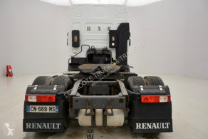 se bilderna Traktor Renault Premium 450