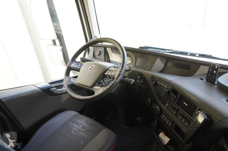 Tahač Volvo 420 6X2 ADR EURO 6