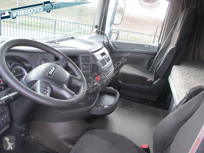 Trekker DAF 410 FT