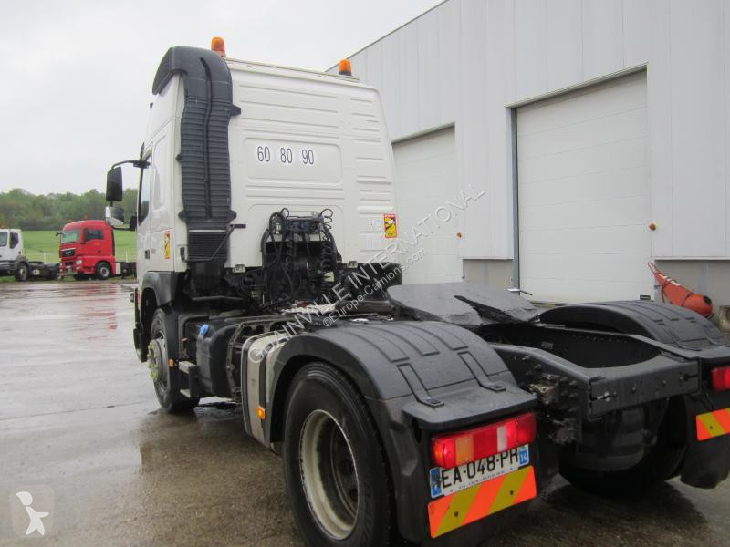 Traktor Volvo 460