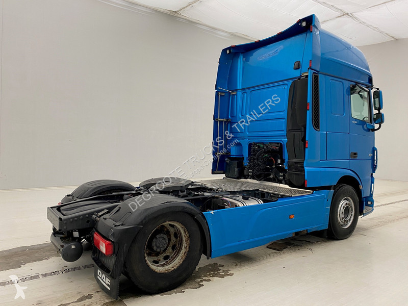 Traktor DAF 530 Super Space Cab