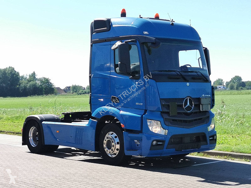 Mercedes Actros 1843